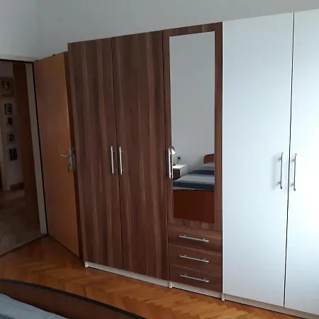 شقة Apartman Ana